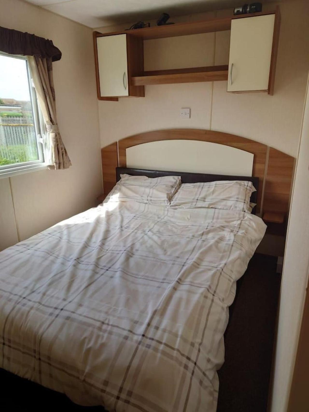 Lbl18 - 3B - Parkdean Resorts - Camber Sands Exterior foto